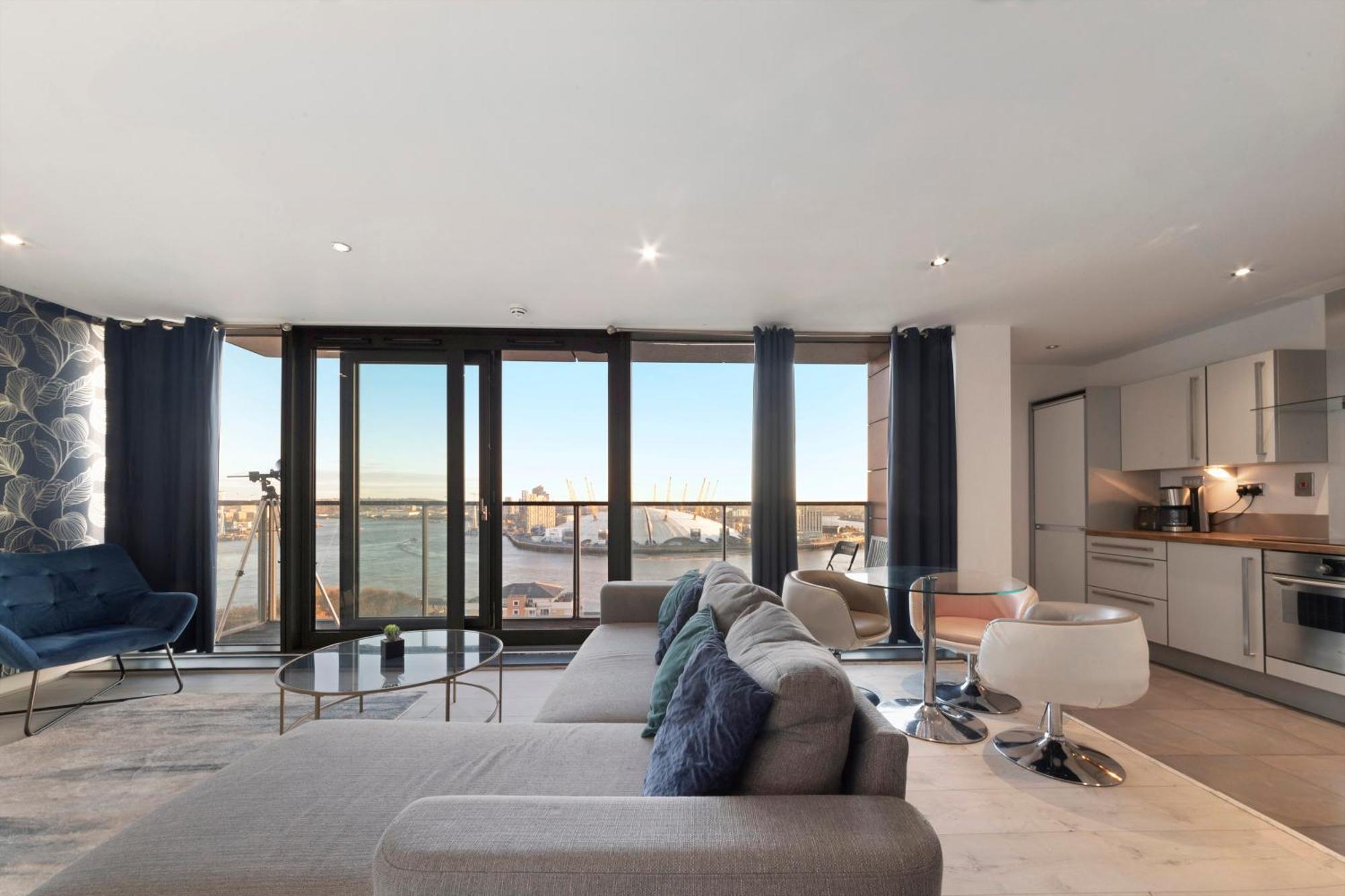 Canary Wharf & O2 London Ngoại thất bức ảnh